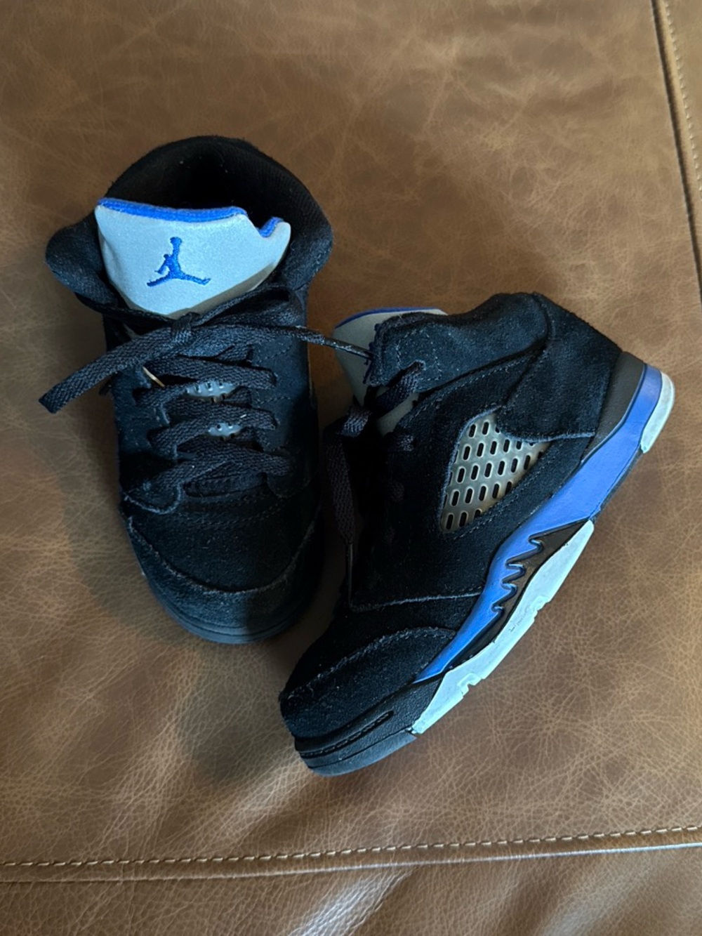 JORDAN 5 Retro "Black racer boys sneakers sz 9C✨